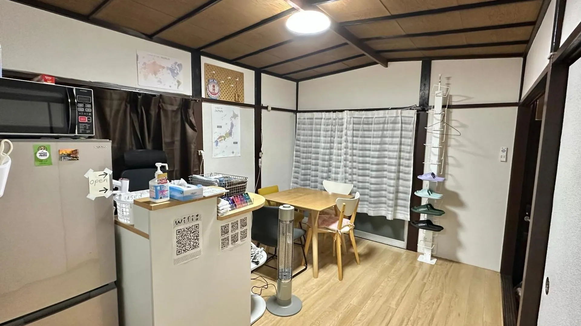 Beginning House Prefektura Tokio Japonsko